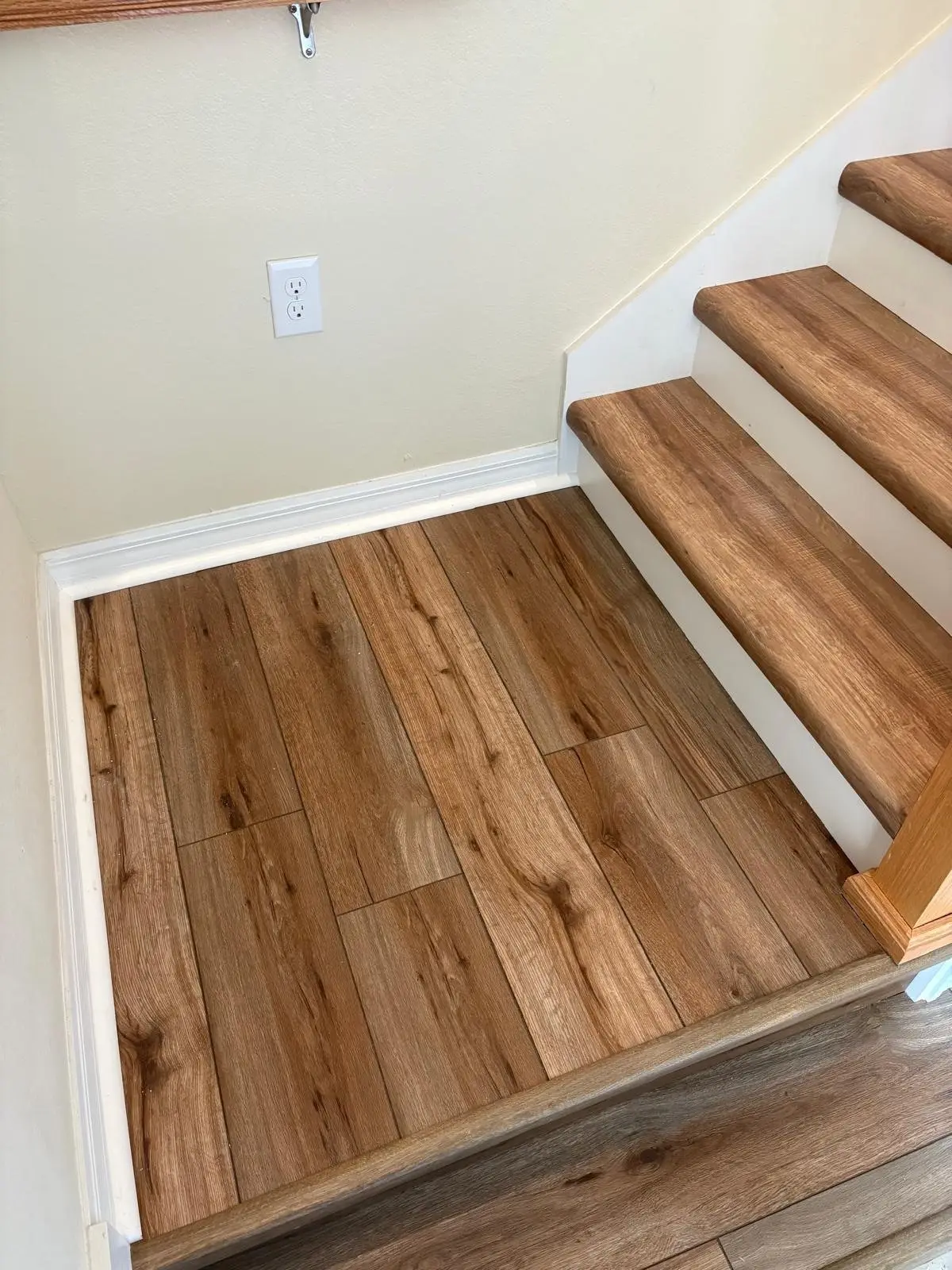 Warm oak treads with white risers